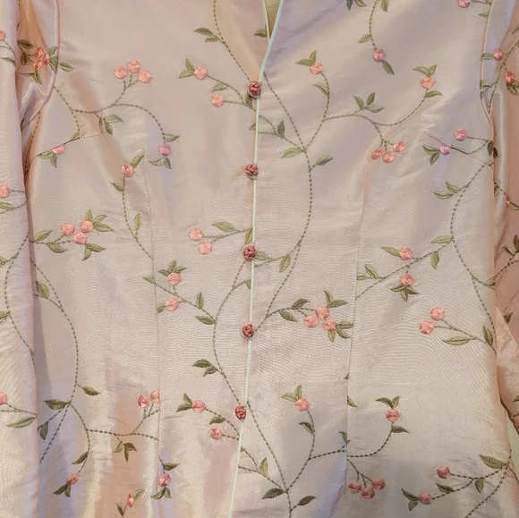 Floral Embroidered Pink Jacket - Picture 3 of 9
